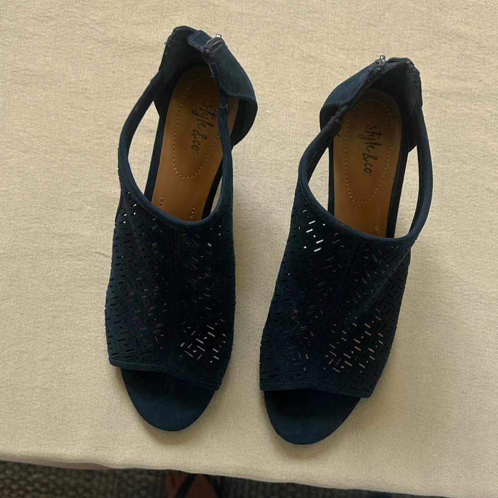 Style & Co. Blue Peep-Toe Heels